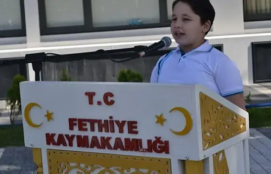 Fethiye'de 23 Nisan Çocuk Bayramına Buruk Kutlama