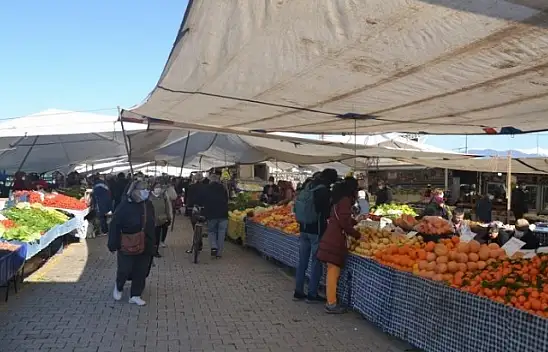 Halk semt pazarlarını tercih ediyor