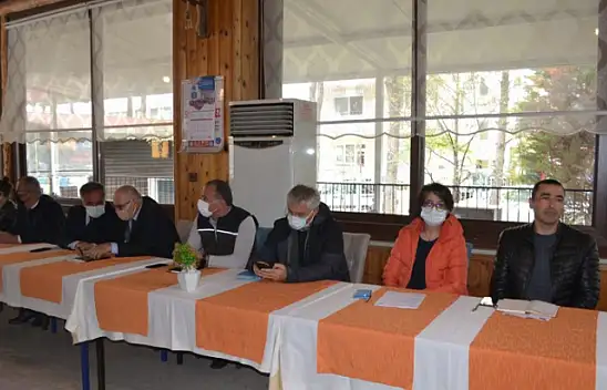 Kaymakam vekili muhtarlarla bir araya geldi