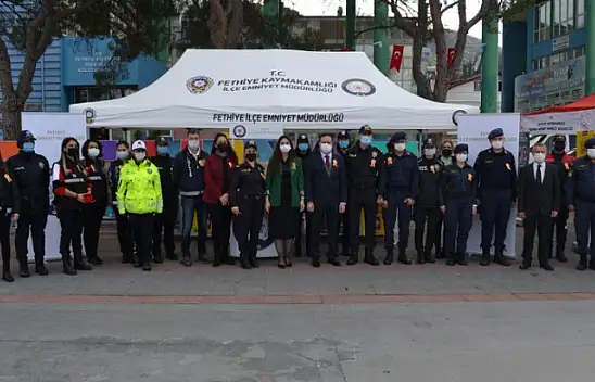 Kaymakamdan emniyet standına ziyaret