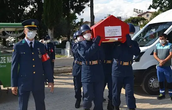 Kıbrıs Gazisi Şener, son yolculuğuna uğurlandı