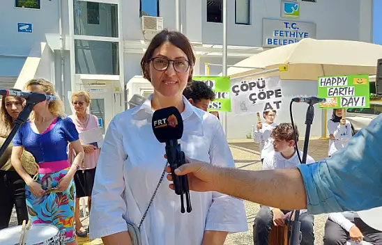 MÜZİKLE ÇEVRE SEVGİSİNİ ANLATTILAR