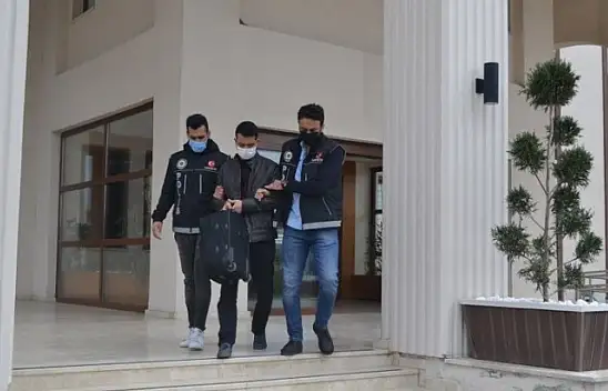 Narkotik ekipleri zehir tacirlerine geçit vermiyor 