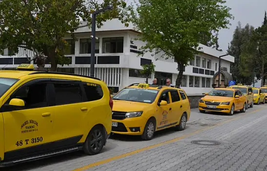 ÖĞRENCİ SERVİSLERİ ZAMLANDI