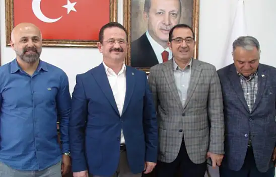 ÖZTÜRK 'VATANDAŞ VERDİĞİNİZ VAATLERİ GERÇEKLEŞTİRMENİZİ BEKLİYOR'