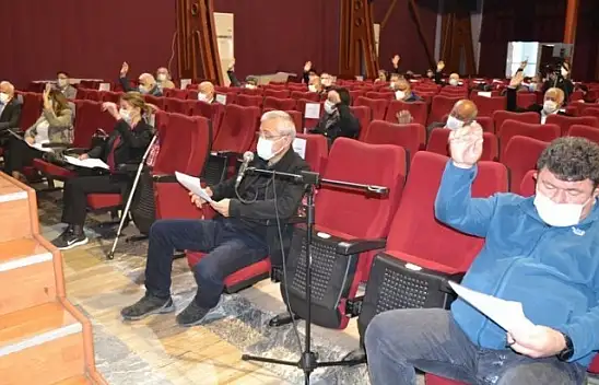 Pazarcı esnafının işgaliye ücretlerinde indirim yapılacak