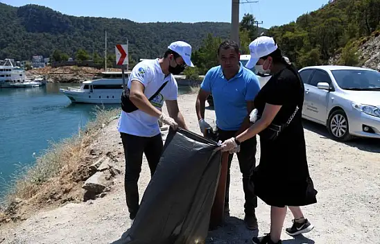 Yarımada'da Bayram Sonrası Temizliği