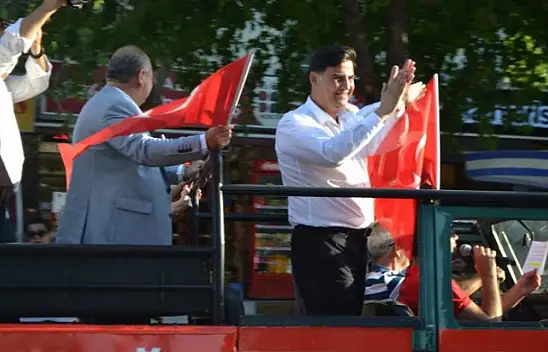 30 AĞUSTOS ZAFER KONVOYUNA COŞKULU KATILIM