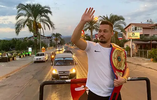 Alcu'ya şampiyonluk konvoyu