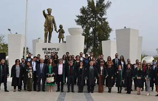 Avukatlar, günlerini kutladı