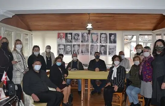 Demokrasi ve devrim şehitleri anıldı