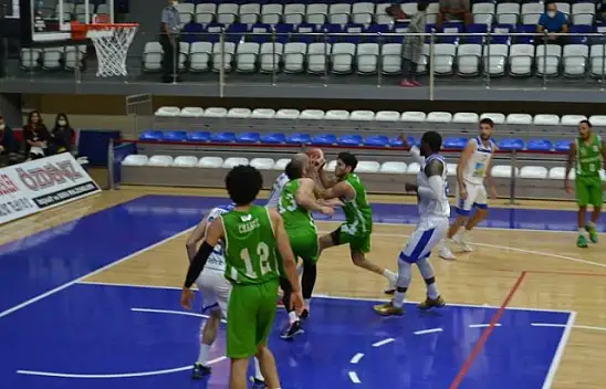 Fethiye Belediyespor evinde mağlup oldu 70-77