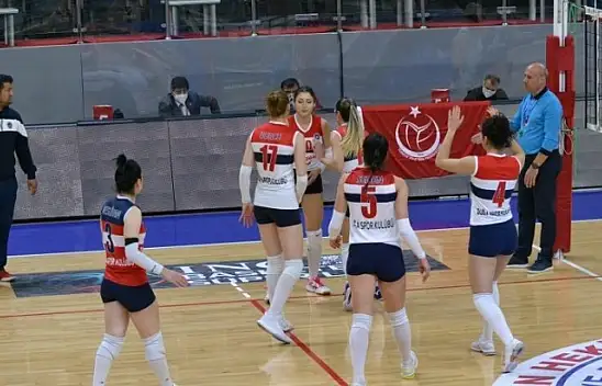 Fethiye'nin Sultanları playoff yolunda 3-0
