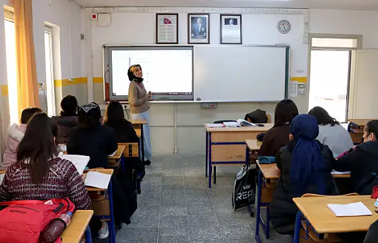 FTSO'dan öğrencilere Rusça dil eğitimi