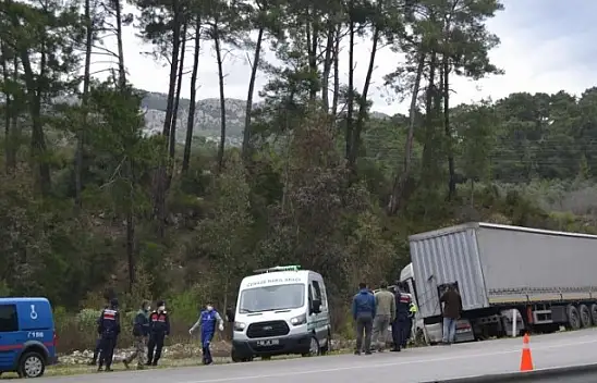 Göcek Mahallesi'nde tır kazası 1 ölü