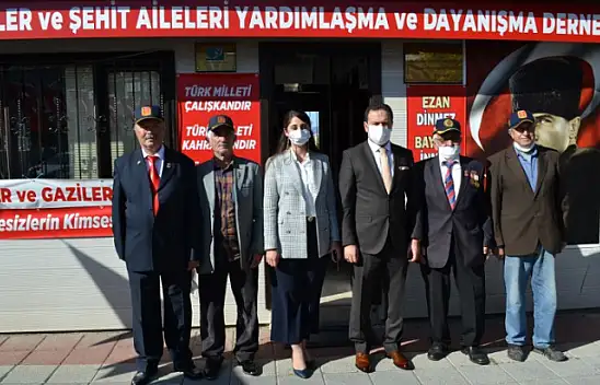 Kaymakam Fırat'tan, Gaziler Derneğine ziyaret