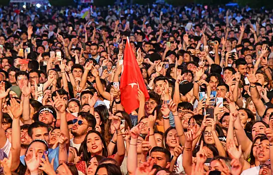 Manga'dan Fethiye'de muhteşem konser