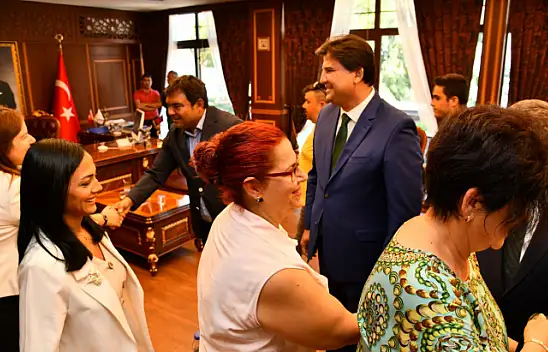 Protokol bayramlaştı