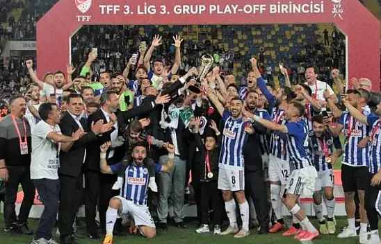 Şimşekler 2. Ligde