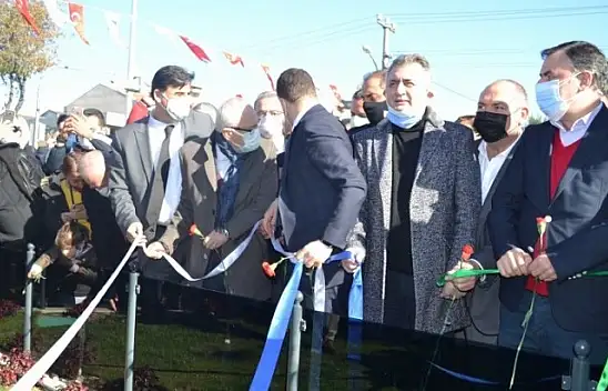 Uğur Mumcu anıtı açıldı