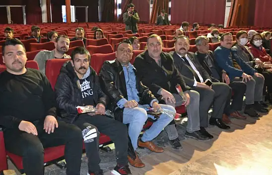 Ülkü Ocakları'ndan kadına şiddet semineri