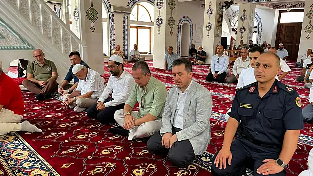 15 Temmuz şehitleri için anlamlı program