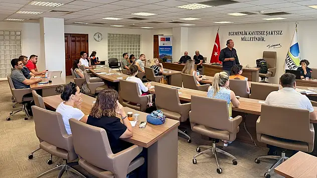 Belediye Personellerine Afet Bilinci Aşılanıyor