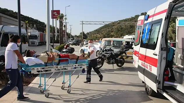 Bodrum'daki Trafik Kazasında 8 Kişi Yaralandı