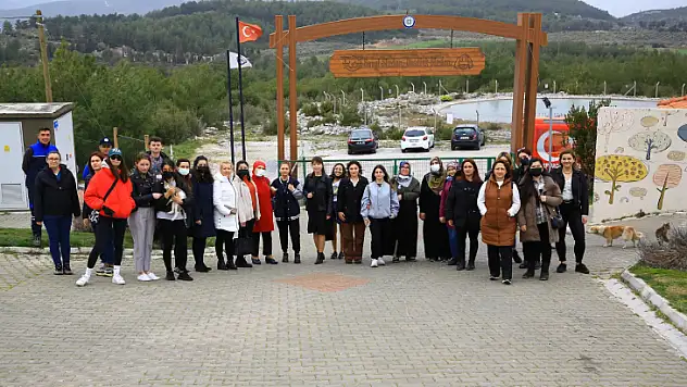 Büyükşehir Geçici Hayvan Bakımevi'ne Ziyaretçi Akını ,