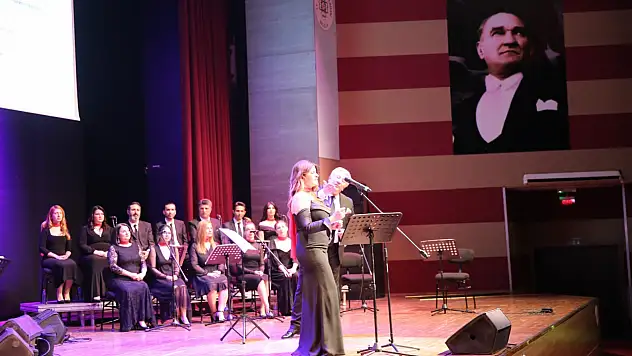 Büyükşehir Konservatuvarı'ndan Yıl Sonu Konseri