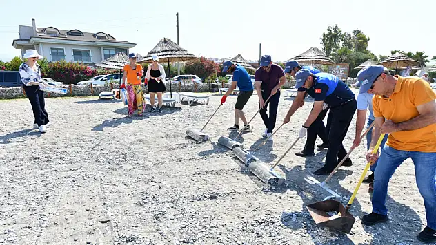ÇALIŞDER'den Sahillerde Temizlik ve Bilinçlendirme Etkinliği