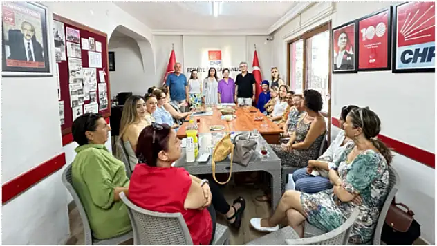 CHP Fethiye Kadın Kolları Başkanlık Devir Teslim Töreni Yapıldı