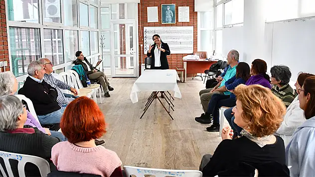 Felsefe ve Yaşam Akademisi 'Felsefe Yolda Olmaktır' Sloganı ile Yola Çıktı