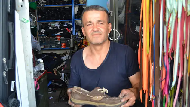 Fethiye'de Ayakkabı Tamiri İlgi Görüyor