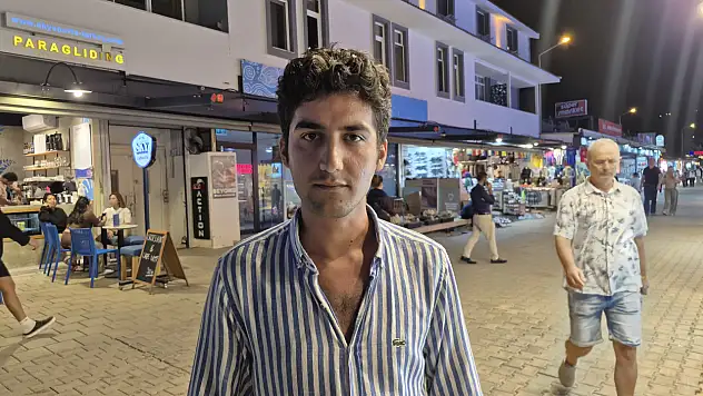 Fethiye'de çalışan Işıklı, 'Asgari ücret artarsa gençler için güzel bir çözüm olur'