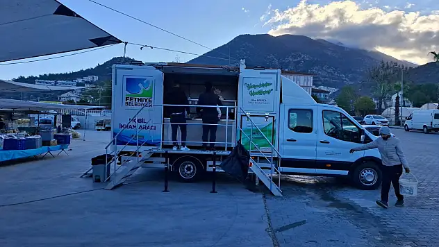 Fethiye'de Perşembe Pazarı'nda çorba ikramı
