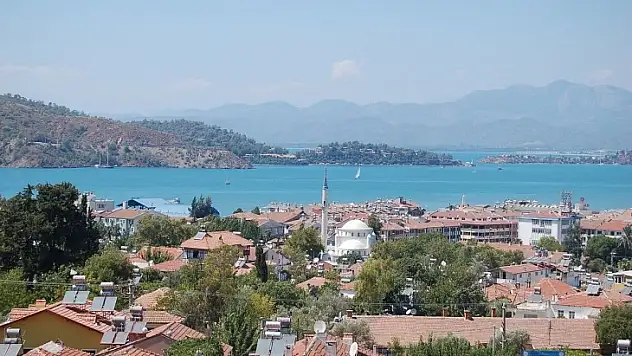 Fethiye'de yaz yağmuru ve serin hava etkisini gösterecek