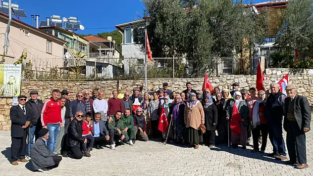 Fethiye'nin Kızılbel Mahallesi'nde 29 Ekim Coşkusu
