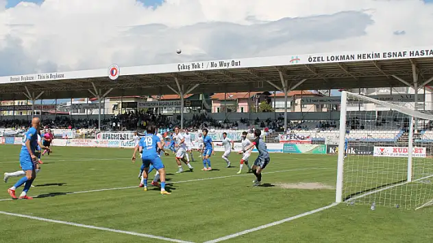 Fethiyespor'un mağlup ettiği Balıkesirspor'da teknik sorumlu istifa etti