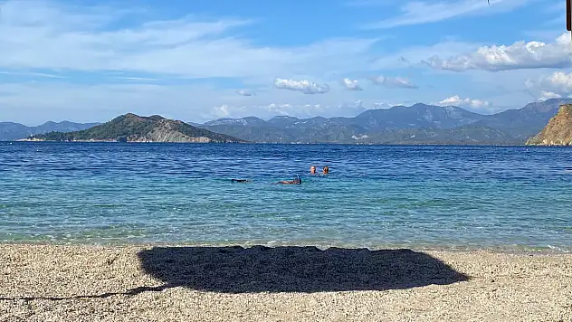 Halk güneşin tadını çıkarıyor