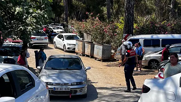Jandarmadan Trafik Yoğunluğuna Müdahale 