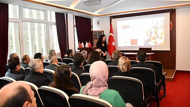 Kamu Çalışanlarına Etkili İletişim Eğitimi