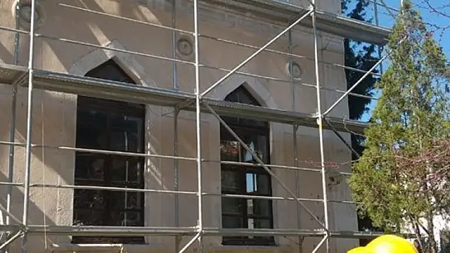 Koca Mektep Restore Ediliyor