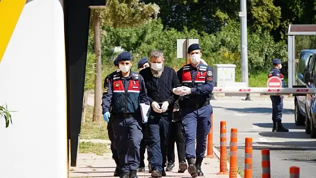 Lüks Villayı Kumarhaneye Çevirdiler