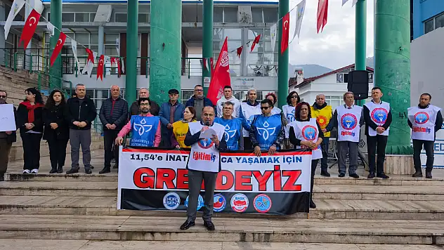 Memurlardan İş Bırakma Eylemi