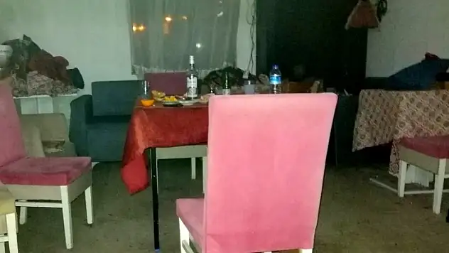 Menteşe'de Açık Kahvehaneye Baskın