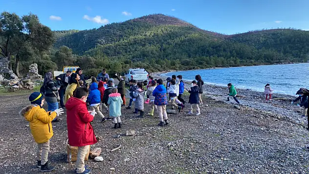 Öğrencilerle geri dönüşümde farkındalık çalışmaları