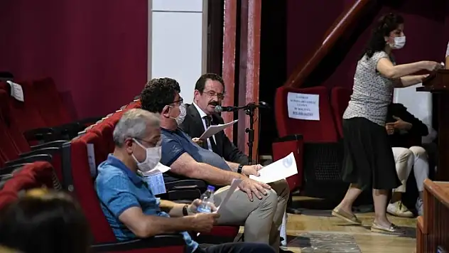 Öztürk, 'Balık hali bu haliyle korunsun'