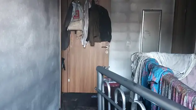 PATLANGIÇ'TA EV YANGINI KORKUTTU