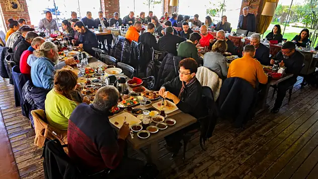 Saatcı 'Basın Yerelde Ve Genelde İktidarı Ayakta Tutan Ana Unsurdur'